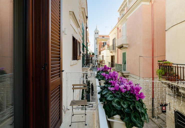 Others 3, Al Borgo Antico, Barletta-Andria-Trani