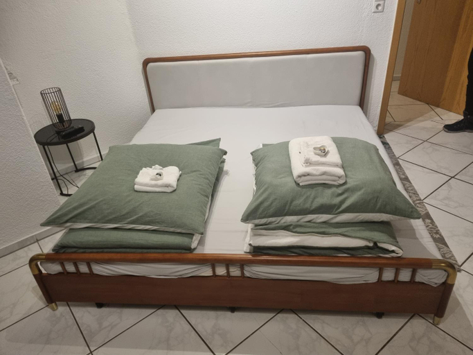 Others 5, Moderne Landwohnung - Pension - Top Lage, Konstanz