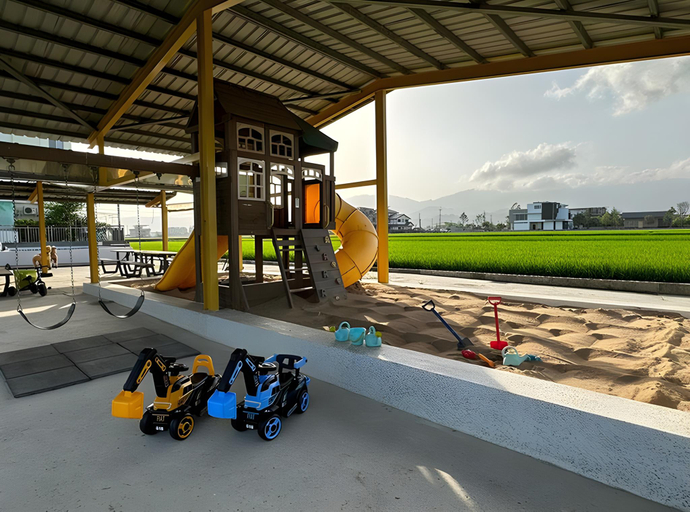 Others 5, Wunuan Zoo - New, Yilan