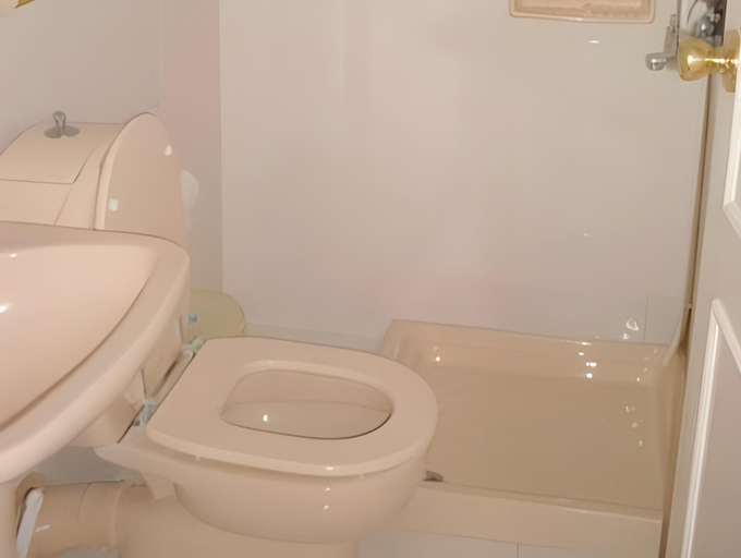 Bathroom 3, Faros Rooms, Crete