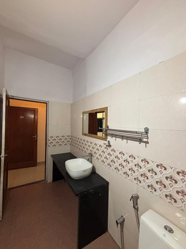 Bathroom 3, Bagga Vilas, Jaipur