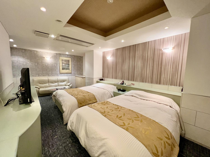 Others 3, SKY Lmine Takeo LOVEHOTEL, Takeo