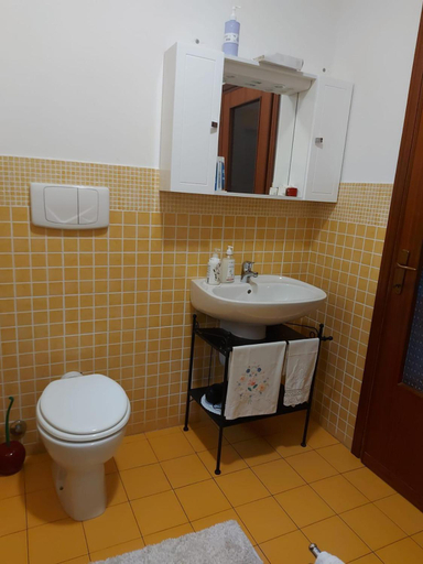 Bedroom 2, B&B La Dea, Bergamo