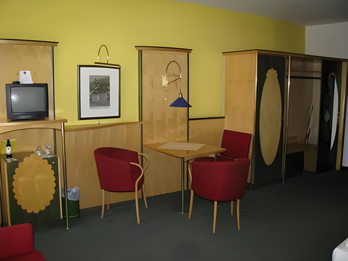 Bedroom 2, Brauhaus zu Murau, Murau