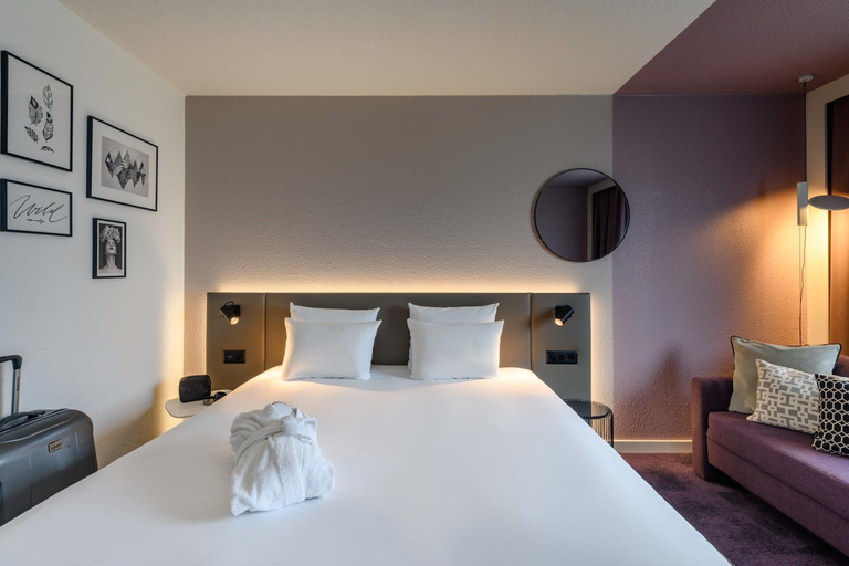 Bedroom 27
