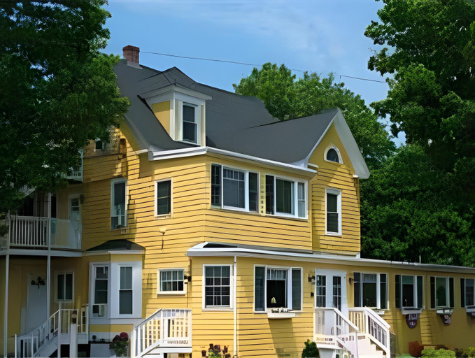Exterior & Views 1, Admirals Inn Resort, York