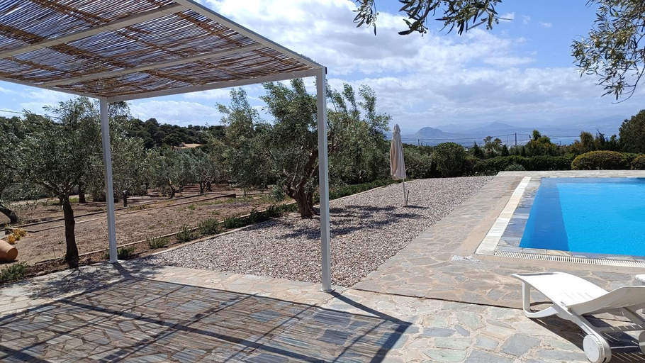 Sport & Beauty 2, Turquoise Villa Loutraki, Peloponnese