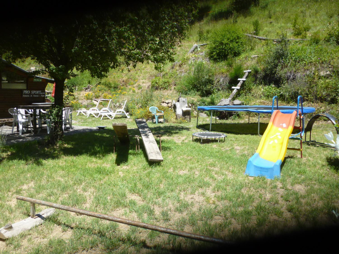 Others 4, Sacromonte Apart, Lacar