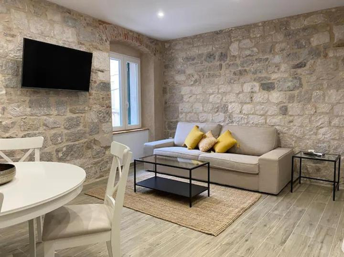 Others 5, Cloe Apartment, Split