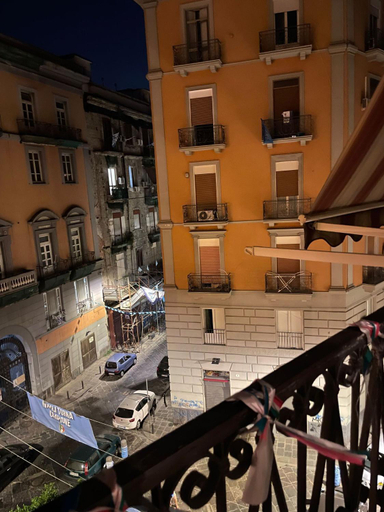 Others 5, Royal Dream, Napoli