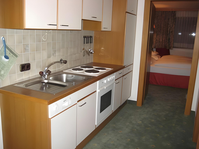 Others 4, Hotel Garni Senn, Landeck