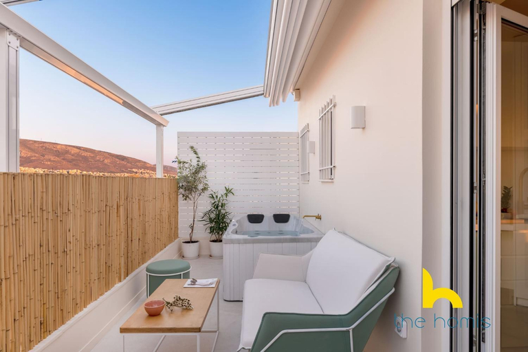 Others 5, Athens Love Nest: City & Sea Views, Patio & Hottub, Attica