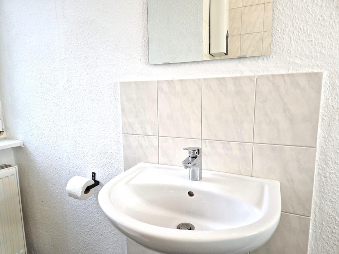 Bedroom 2, Meribu F85-87 Wohnung fur Monteure und Arbeiter, Gelsenkirchen