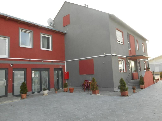 Exterior & Views 2, Pension Alis, Augsburg