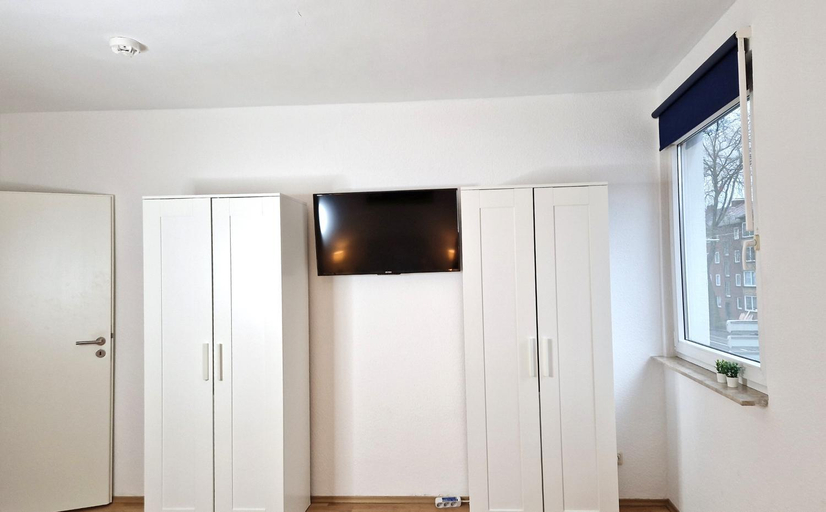 Others 3, Meribu F85-87 Wohnung fur Monteure und Arbeiter, Gelsenkirchen