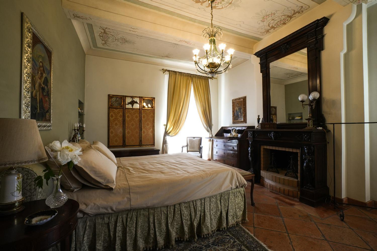 Bedroom 2, Villa Messori Spa, Modena