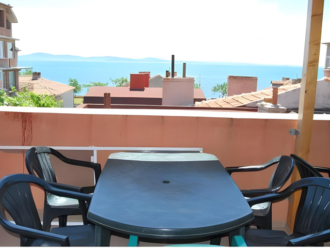 Food & Drinks 5, Fener Guest House, Pomorie