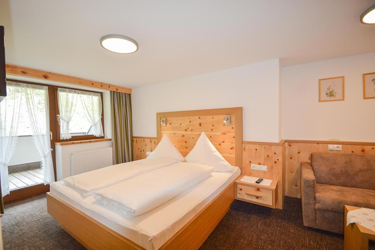 Others 3, Pension Wendlhof, Imst