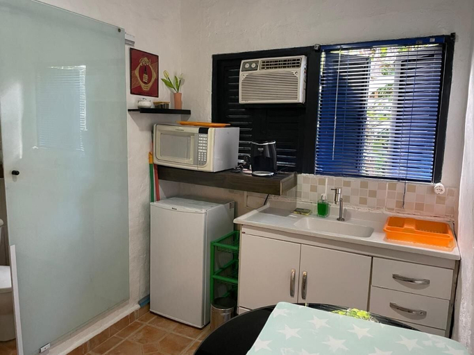 Others 5, Alemão Cabanas, São Sebastião