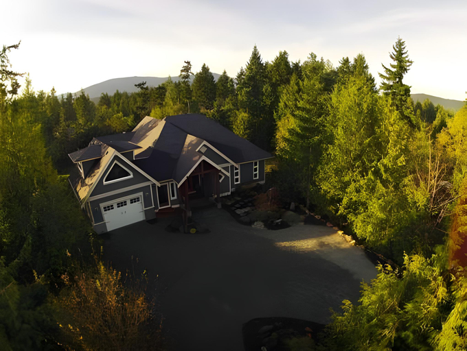 Others 3, Shawnigan Suite B & B, Cowichan Valley