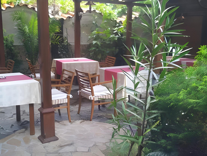 Others 5, Hotel Kardinal, Blagoevgrad