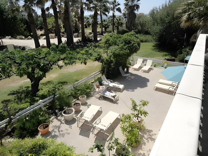 Others 5, Hotel de la Mer, Var