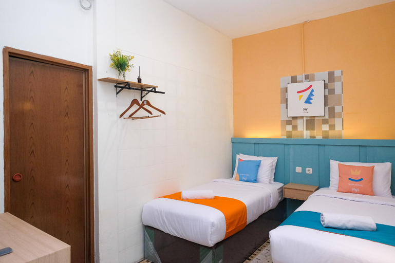 Bedroom 13