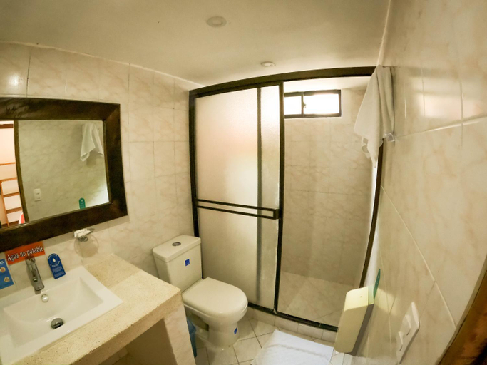 Bathroom 4, Tacarcuna Lodge, Acandí