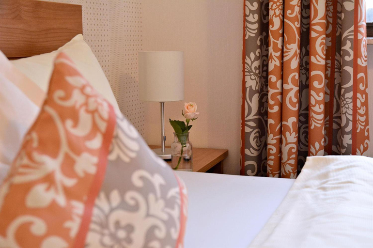 Bedroom 2, Rosenhotel Scherer, Neunkirchen