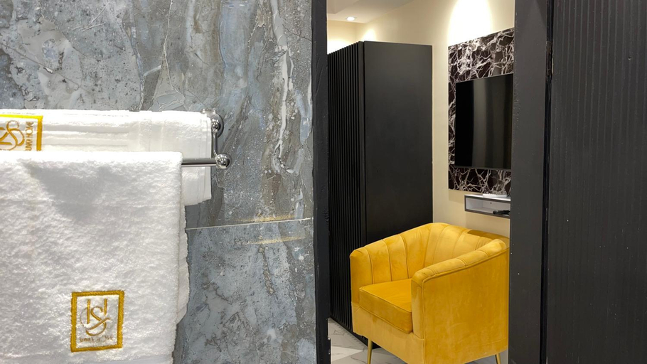 Shower 5, Suna' a Home Bonapriso, Wouri