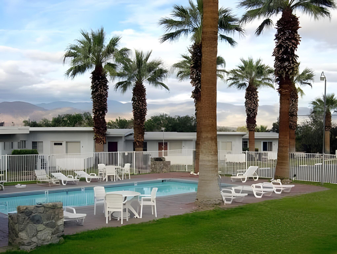 Others 2, Stanlunds Inn and Suites, San Diego