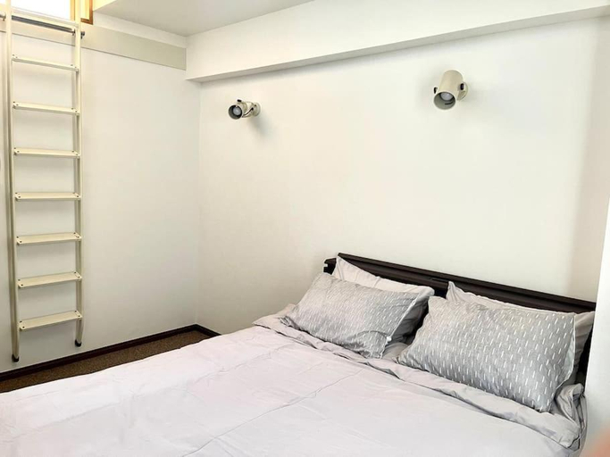 Bedroom 2, A 4-minute walk from Oyama Station, a flat-floor 90㎡ super large living room with plenty of light (near Ikebukuro), Itabashi