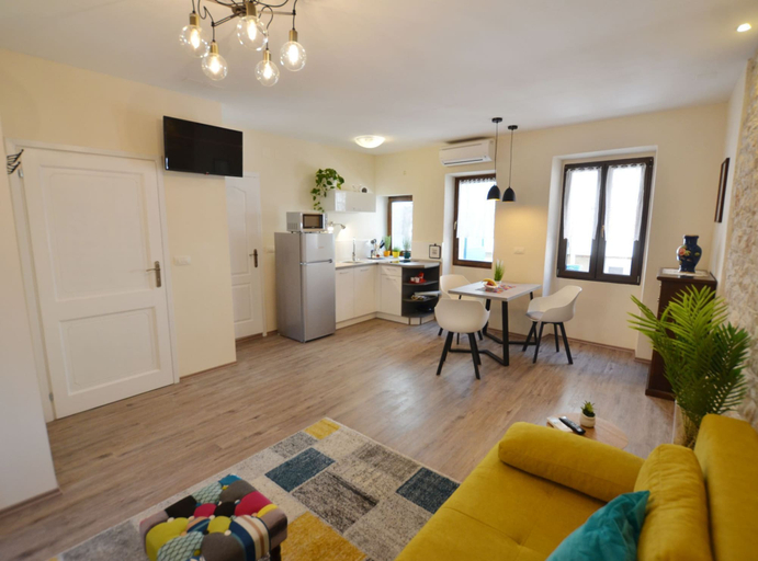 Others 5, Cozy Central Stay in Rovinj, Rovinj