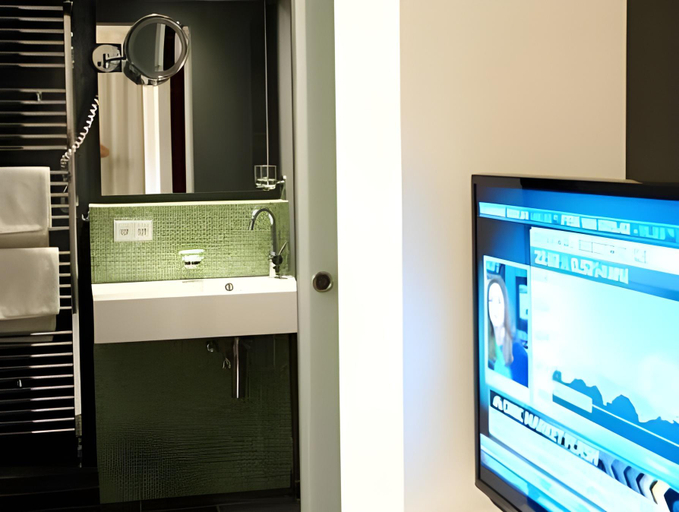 Bathroom 2, DASKoln, Köln