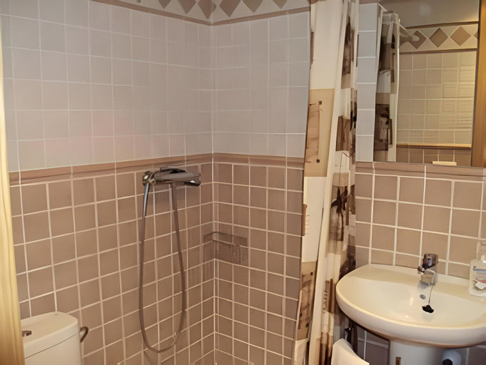 Bathroom 5, Hostal Sant Roc, Tarragona