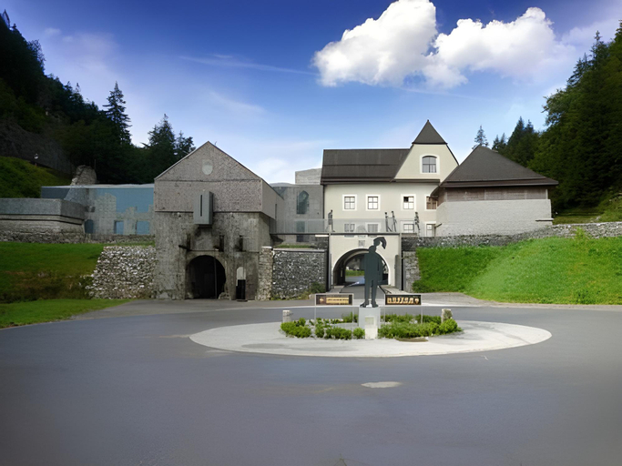 Others 4, Gasthof Salzstadl, Reutte