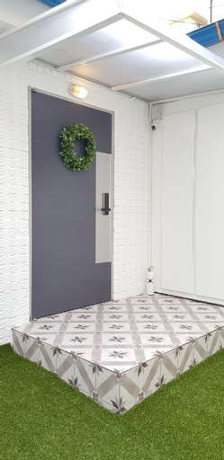 The Seoul House(YDP) Wonderful Location& Reviews, Yeongdeungpo