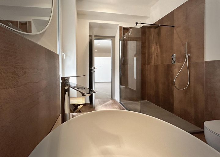 Bathroom 6