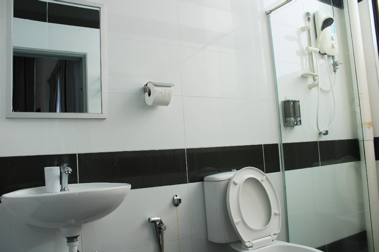 Bathroom 1