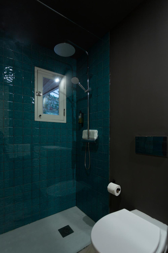 Bathroom 2, Vinum Apartament 1890, Coimbra