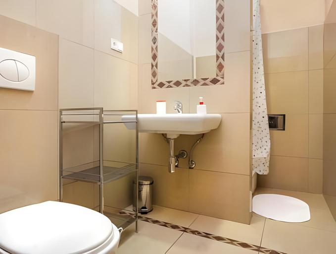 Bathroom 4, Mikolajska 5 Apartments, Kraków City