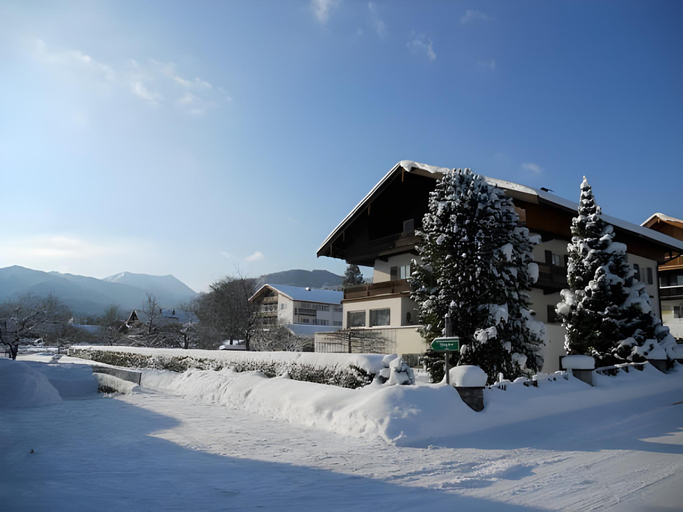 Others 3, Gastehaus Johanna, Miesbach