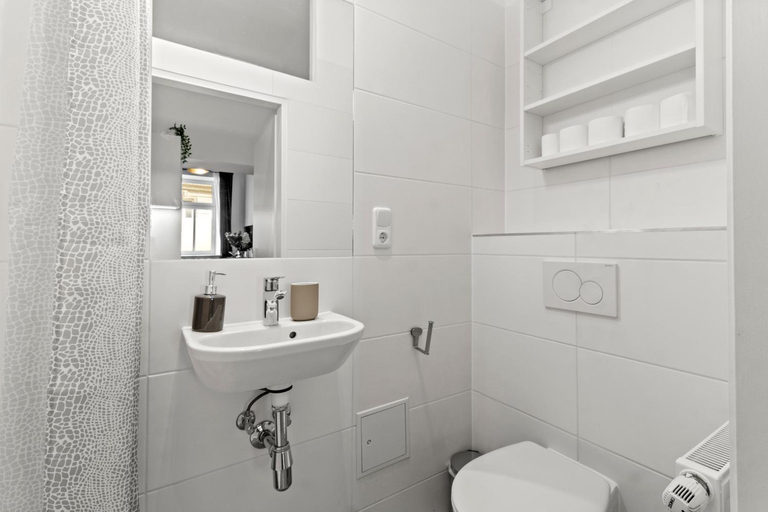 2, Stylish Apartment, 4 min to U3 Zipperer Straße, Wien