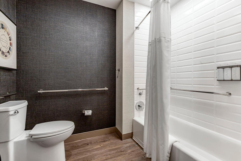 Bathroom 15