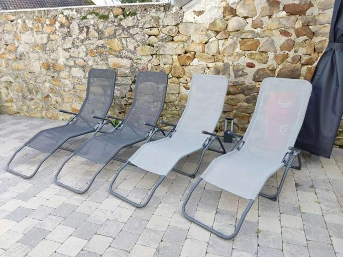 Others 2, Chambre spacieuse, jacuzzi, proche parc Asterix, Oise