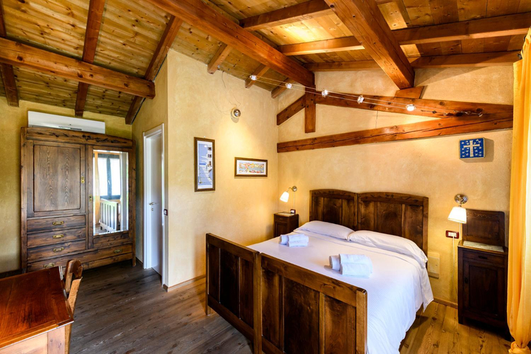 Bedroom 2, Cantina Anzivino - Affittacamere, Vercelli