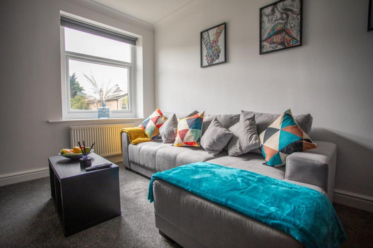 Bedroom 2, K Suites - St. Johns Avenue, Kirklees