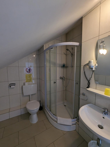 Others 3, Hotel Eiserner Anton, Bielefeld