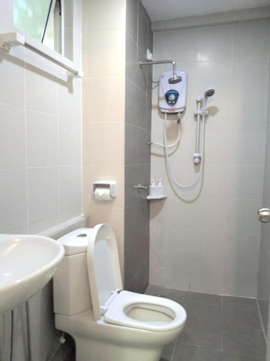 Bedroom 1, Tapeer Homestay 19CC188 @D Perdana Kota Bharu, Kota Bharu