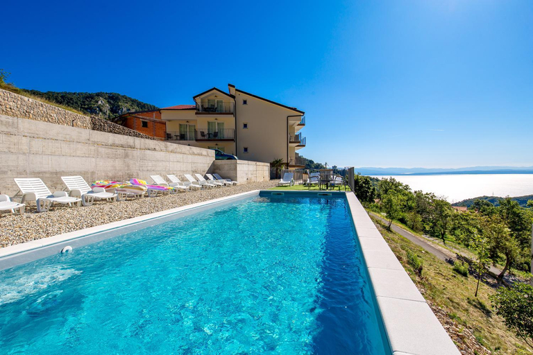 Swimming pool 4, Pansion Villa Betina, Lovran